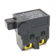 Выключатель SP115C фрезера Makita RP0910, RP1110C 651834-0 купить в сервисном центре Технопрофиль